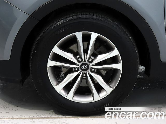 Hyundai Santafe 2015 — photo 14