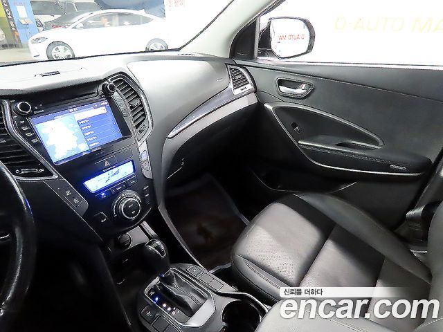 Hyundai Santafe 2015 — photo 18