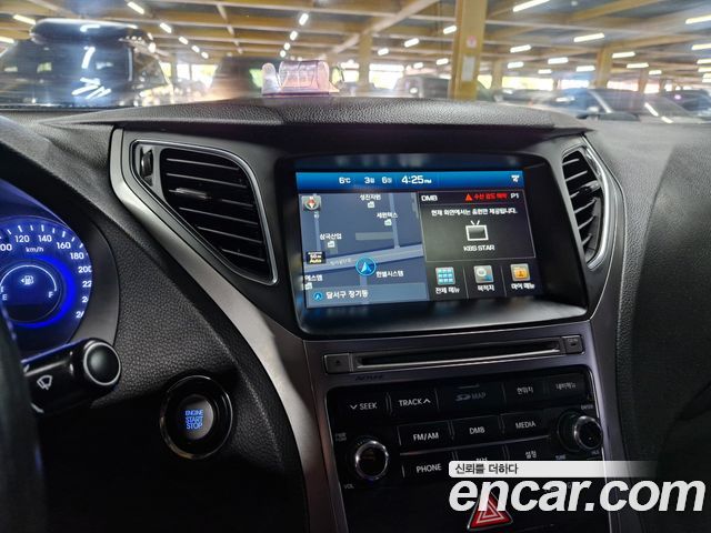 Hyundai Grandeur 2016 — photo 11