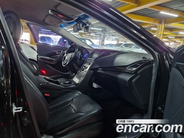 Hyundai Grandeur 2016 — photo 18