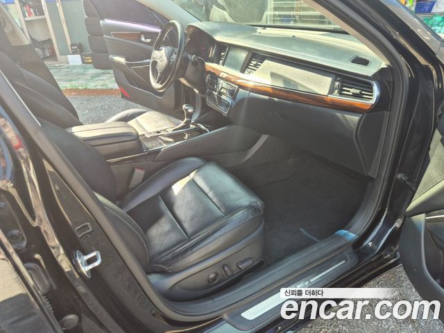 Kia K7 2016 — photo 13