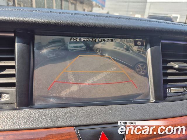 Kia K7 2016 — photo 17