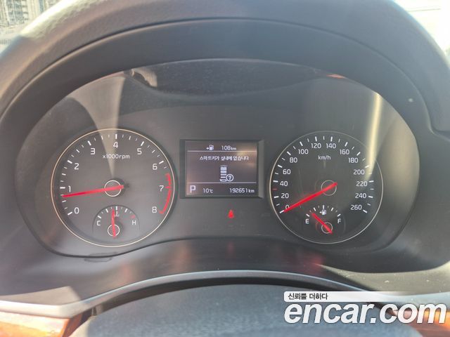 Kia K7 2016 — photo 19