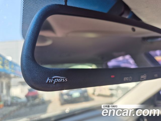Kia K7 2016 — photo 20