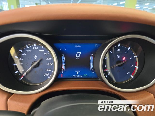 Maserati Ghibli 2019 — photo 8