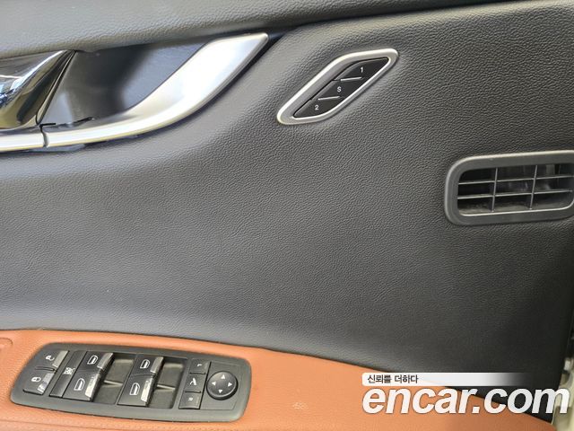 Maserati Ghibli 2019 — photo 17