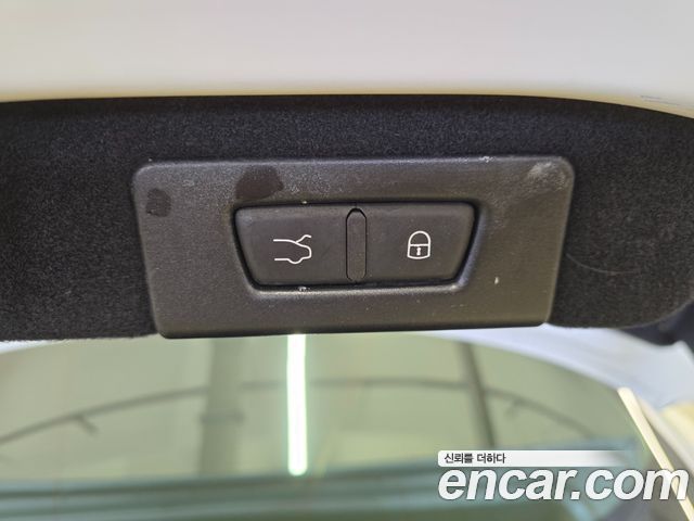 Maserati Ghibli 2019 — photo 19