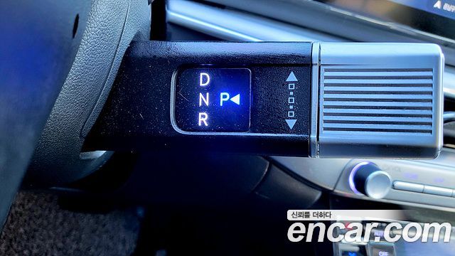 Hyundai Grandeur 2025 — photo 9