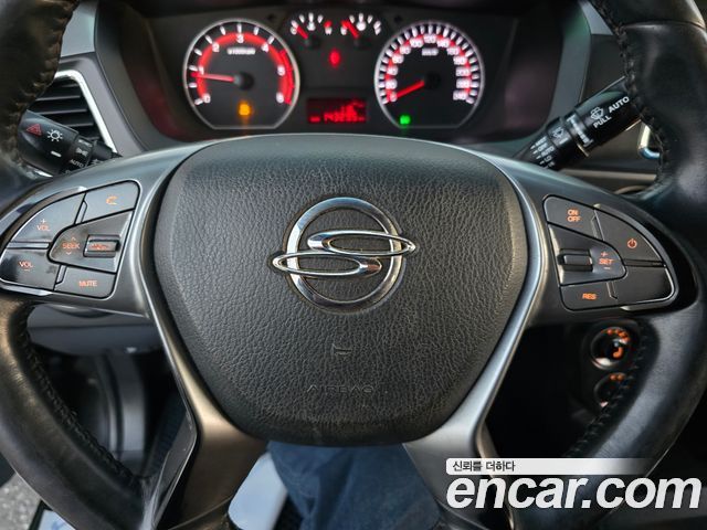 KG Mobility KORANDO 2017 — photo 17