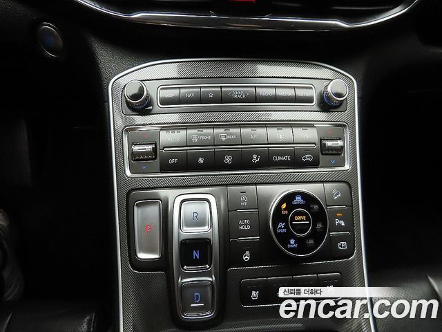 Hyundai Santafe 2021 — photo 10