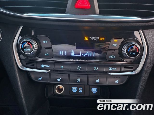 Hyundai Santafe 2019 — photo 11