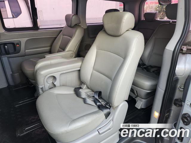 Hyundai Starex 2014 — photo 8