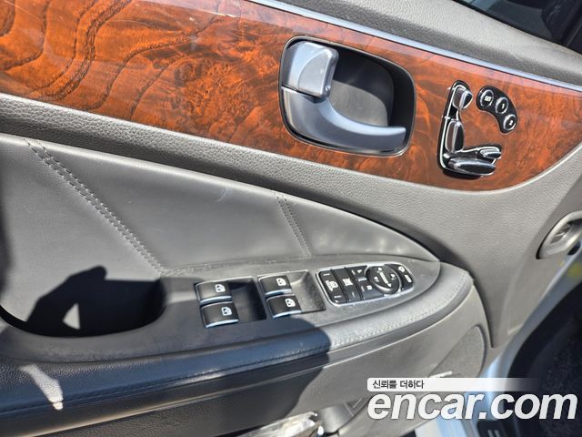 Hyundai Equus 2015 — photo 8