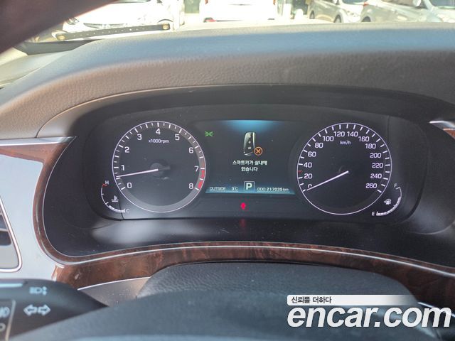 Hyundai Equus 2015 — photo 9