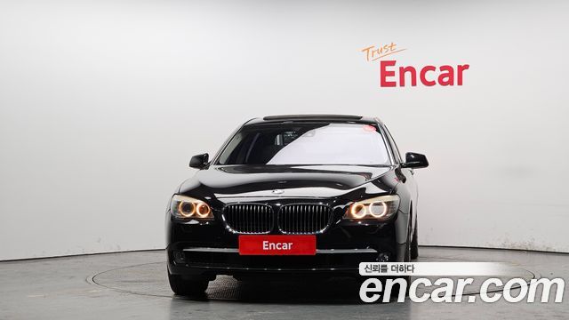 BMW 7-Series 2012 — photo 3