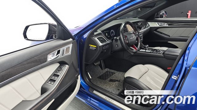 Genesis G80 2019 — photo 11