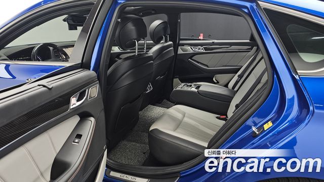 Genesis G80 2019 — photo 12