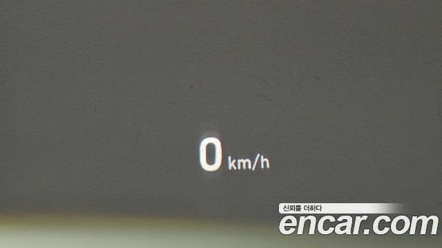 Genesis G80 2019 — photo 16
