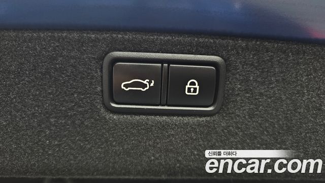 Genesis G80 2019 — photo 20