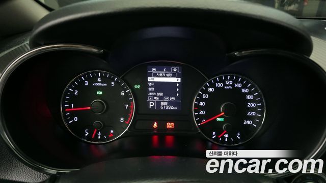 Kia K3 2015 — photo 8