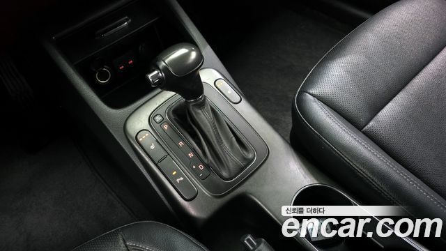 Kia K3 2015 — photo 9