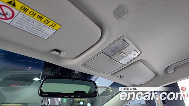 Kia K3 2015 — photo 20