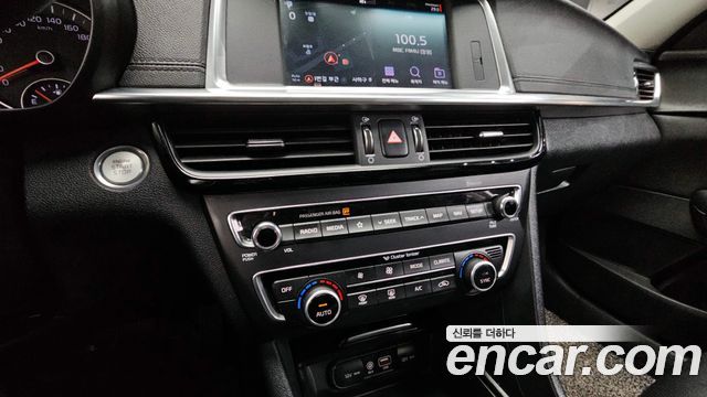 Kia K5 2019 — photo 15