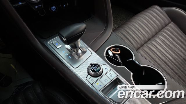 Genesis G70 2022 — photo 9