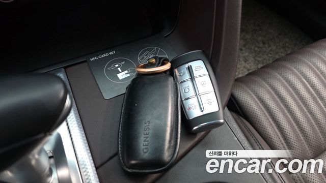 Genesis G70 2022 — photo 18