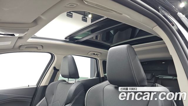 BMW 2-Series 2023 — photo 20