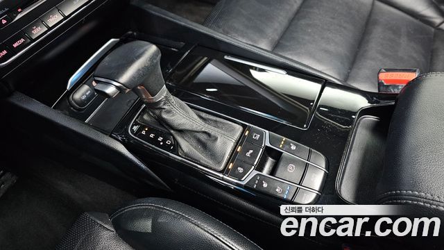 Kia K7 2016 — photo 9