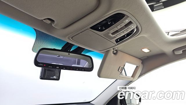 Kia K7 2016 — photo 15