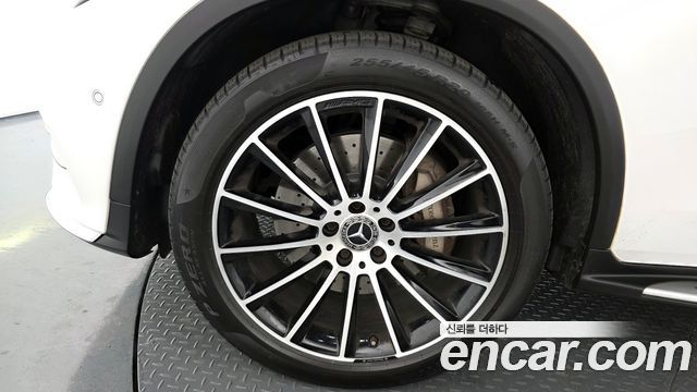 Mercedes-Benz GLC-Class 2018 — photo 5