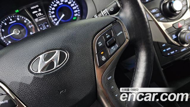 Hyundai Grandeur 2013 — photo 20