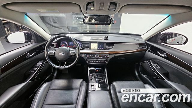 Kia K7 2018 — photo 7