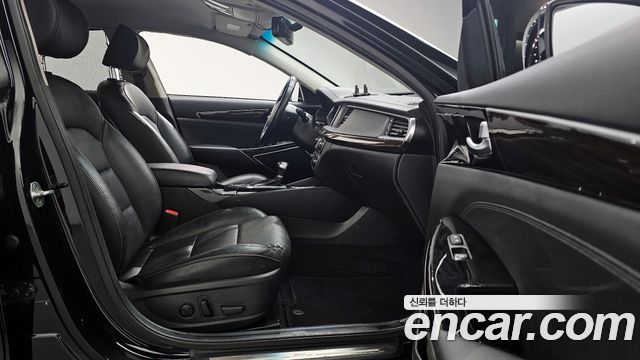Kia K7 2018 — photo 10