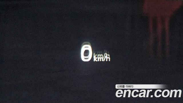 Kia K7 2018 — photo 19