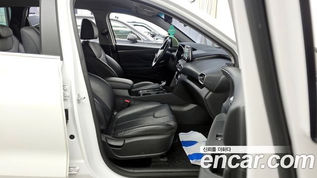 Hyundai Santafe 2020 — photo 11