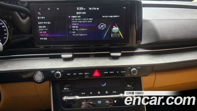 Kia Canival 2023 — photo 15