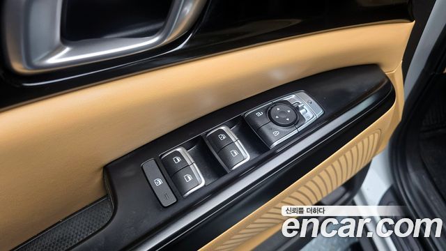 Kia Canival 2023 — photo 19