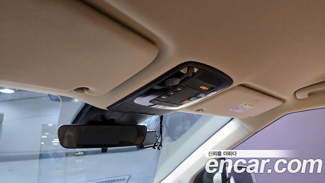 Kia Canival 2023 — photo 20