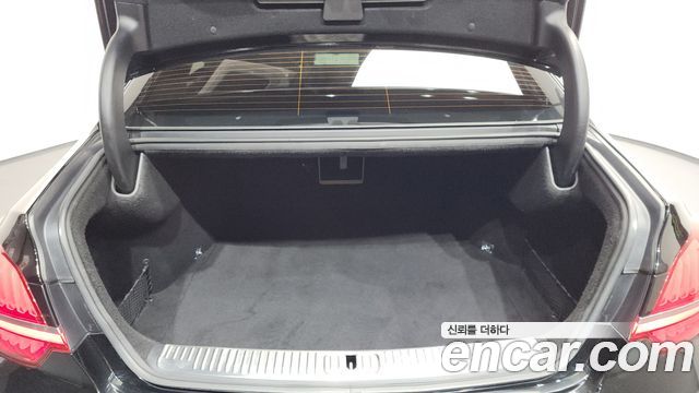 Kia K9 2022 — photo 20