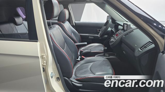 Kia Soul 2010 — photo 10