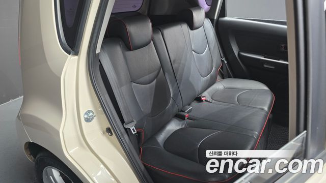 Kia Soul 2010 — photo 12
