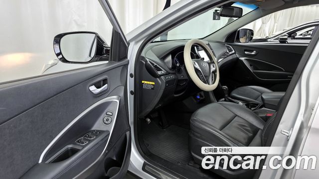 Hyundai Santafe 2014 — photo 10