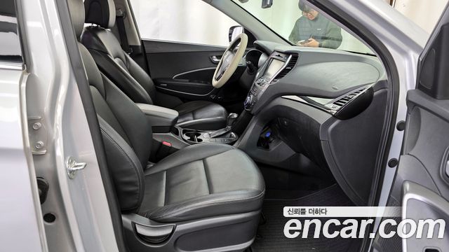 Hyundai Santafe 2014 — photo 11