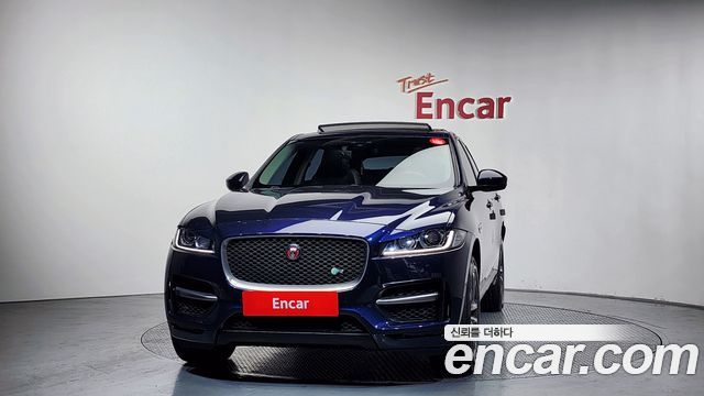 Jaguar F-PACE 2017 — photo 3