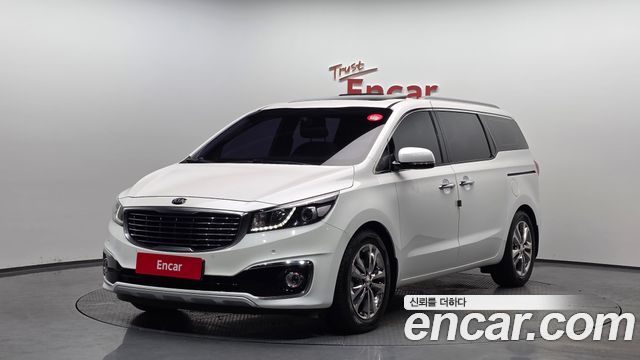 Kia Canival 2018 — photo 1