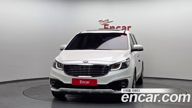 Kia Canival 2018 — photo 3
