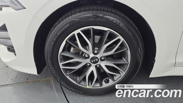 Kia K5 2020 — photo 5